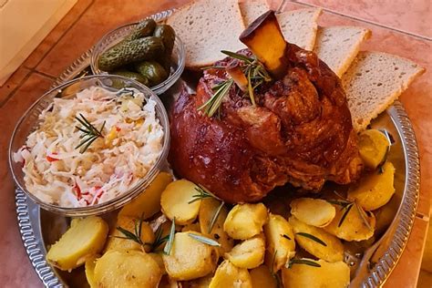 Pečené bravčové kolienko