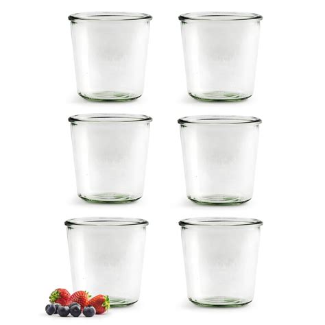 Zaváraninové poháre plnené pečeným čajom