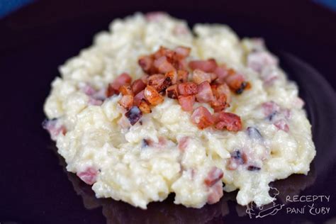 bryndzové halušky z karfiolu s opečenou slaninkou