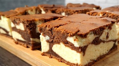 Mramorový efekt brownie s tvarohom