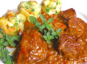 Príprava mäsa z diviny na pečenie