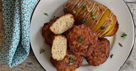 Fašírky so zeleninou a pečenými zemiakmi