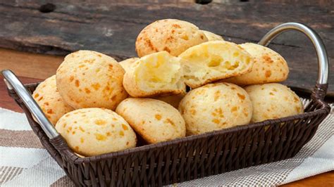 Bezlepkové syrové pečivo Pão de queijo