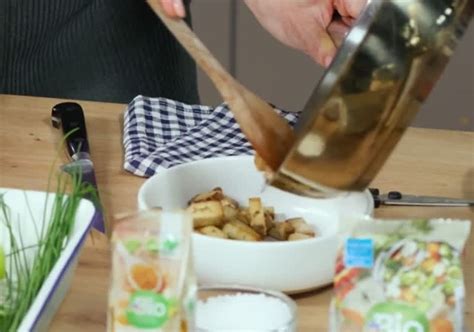 Príprava tofu na zbavenie vody