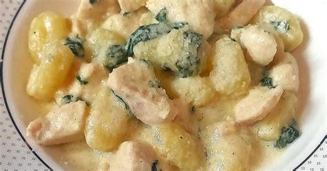 Gnocchi so špenátom a kuracím mäsom