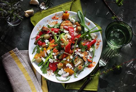 hotový šalát z grilovanej zeleniny