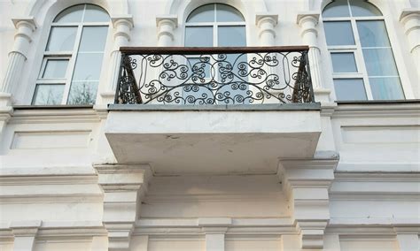 Umelecké kované zábradlie s ornamentmi