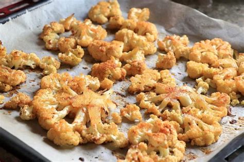 Chrumkavý karfiol pripravený v rúre