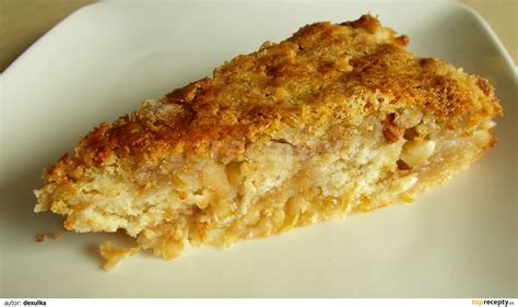 Jablkový koláč v reze