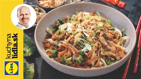 Zloženie cestovinového šalátu s kuracím mäsom