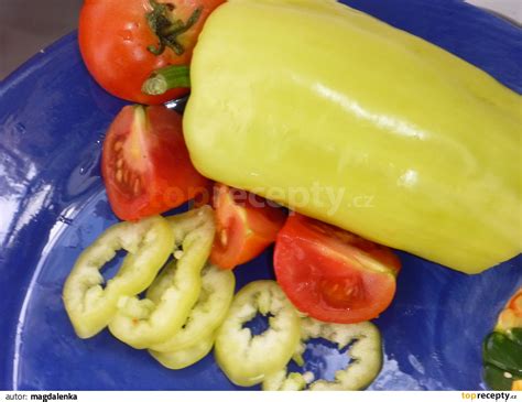 Čerstvá paprika a paradajky na prípravu leča