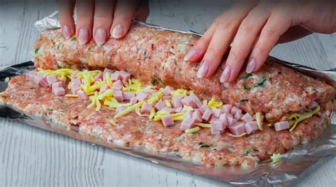 Roláda z mletého mäsa v lístkovom ceste