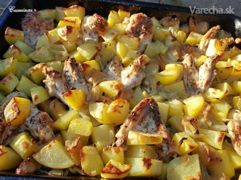francúzske zemiaky s kuracím mäsom a cuketou
