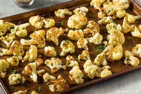 Rúra s pečeným karfiolom