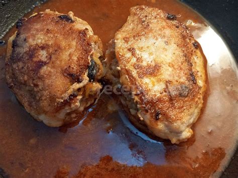 Smažení vepřové kapsy.