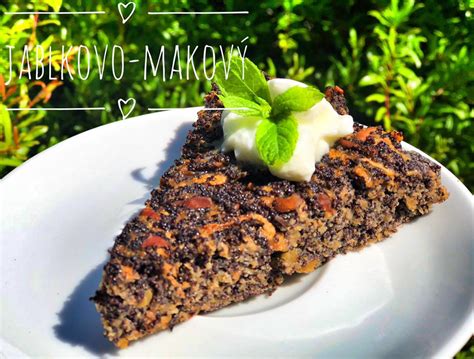 Bezlepkový jablkovo-makový koláč