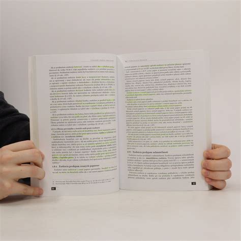 Schéma porovnávajúca všeobecné súdnictvo a správne súdnictvo