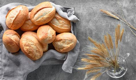 Nakrájané pečivo na prípravu žemľovky