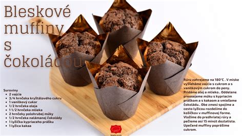 Upečené muffiny v muffinovej forme