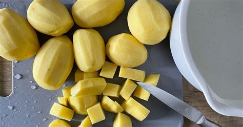 Krájanie zemiakov na kašu