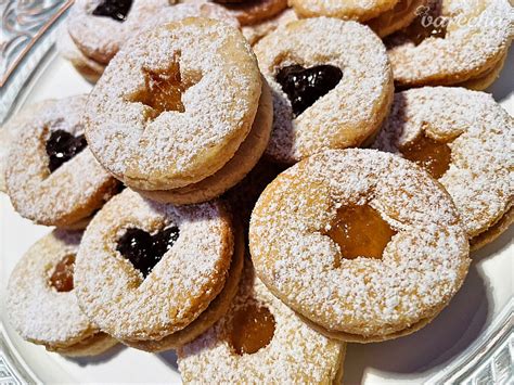 Príprava cesta na linecké koláčiky