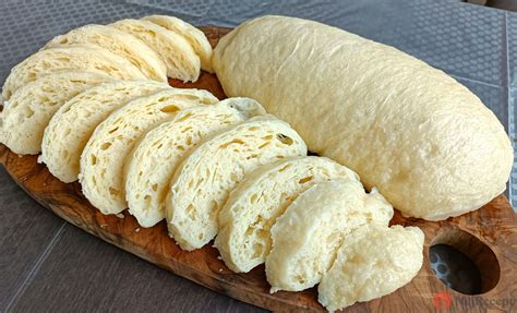 Hotová nadýchaná parená knedľa