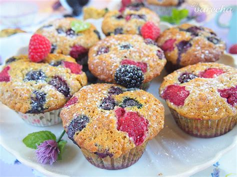 Bezlepkové muffiny s malinami a čučoriedkami