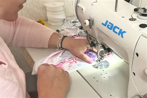 Detailný pohľad na vzorované oblátky