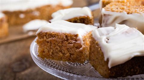 Mrkvový koláč s kokosom