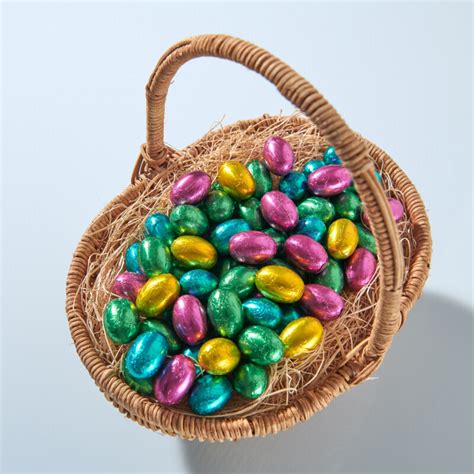 Čokoládové vajíčka s rôznymi náplňami