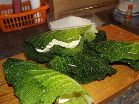 Zavinovanie kelových listov