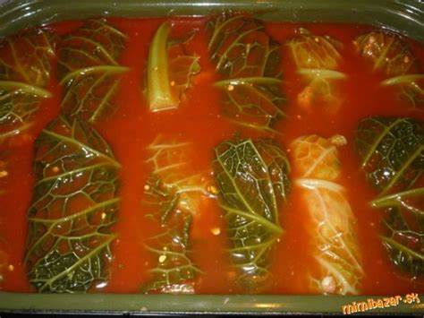 Hotové plnené kelové listy