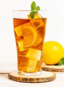 vrstvený ľadový čaj Arnold Palmer