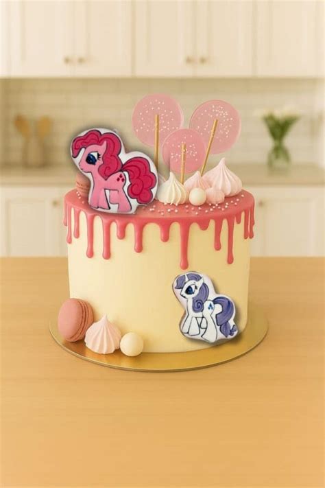 Detailná dekorácia torty s figúrkami My Little Pony
