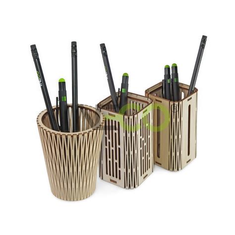 Rôzne typy stojanov na perá