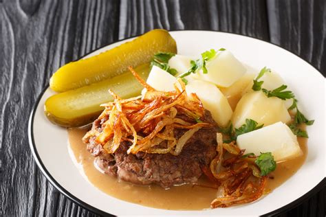 Fašírky s karamelizovanou cibuľou