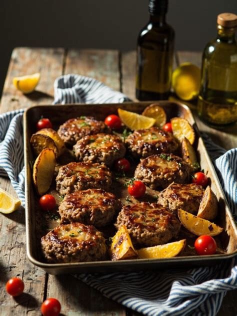 Recept na Grécke fašírky so zemiakmi pečené v rúre