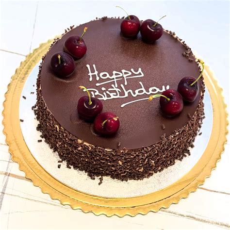 Ilustrácia skladania viacvrstvovej torty