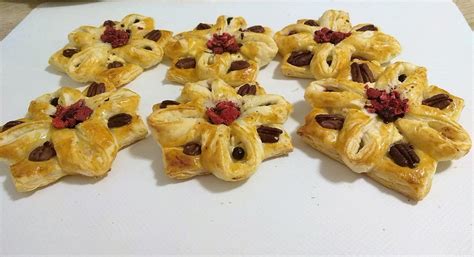 sladké pečivo z lístkového cesta