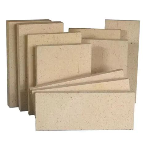 Šamotové tehly a platne