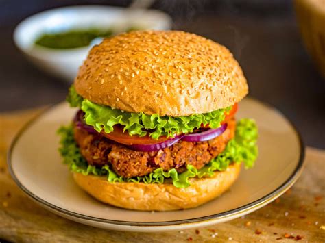 Hotový vegánsky burger