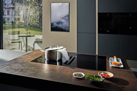 Štýlová moderná kuchyňa s indukčnou varnou doskou