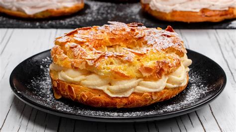 Dezert Paris-Brest v tvare kolesa