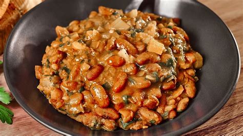 Fazuľová kaša na panvici