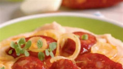 Fazuľová kaša s klobásou