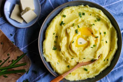 Zemiaková kaša ako príloha k fašírkam