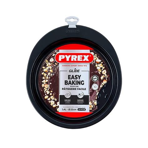 Ukázka různých tvarů a velikostí nádob na pečení Pyrex