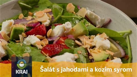 Šalát s jahodami a kozím syrom