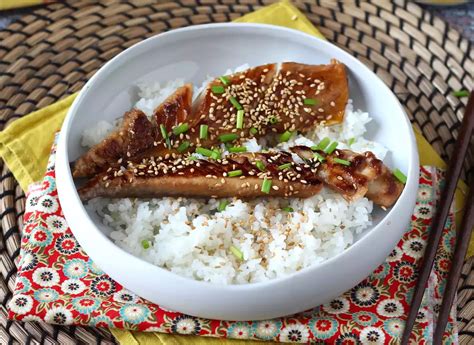 Misku s vodnými gaštanmi a sójovou omáčkou