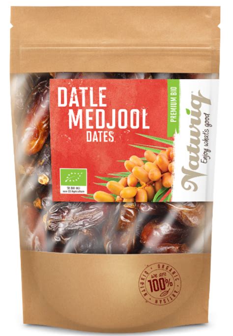Zloženie raw dezertu - orechy, datle, ovocie